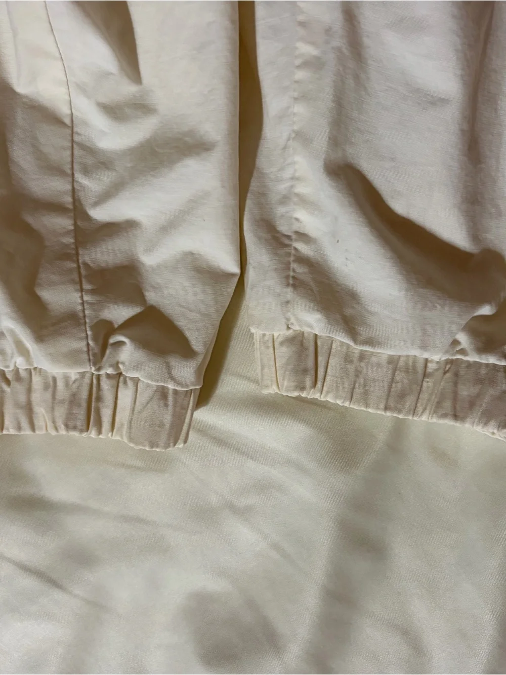 Izod White Windbreaker